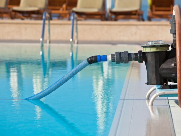 Bomba para filtro de piscina: O poder da filtragem para a limpeza da sua piscina